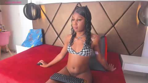 Snapshot of penelopeguzman__ chatting on 02-06-26, 08:01 Sweet Penelope online show from 02-06-26, 08:01