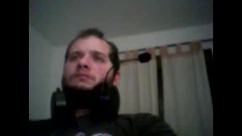 Snapshot of penesaur chatting on 10-19-25, 01:39 Penesaur online show from 10-19-25, 01:39