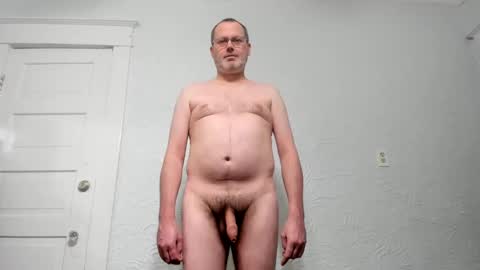 Snapshot of penis_dance chatting on 01-08-25, 02:03 Vincent Howard online show from 01-08-25, 02:03