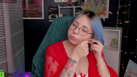 penny online show from 11-26-25, 02:23