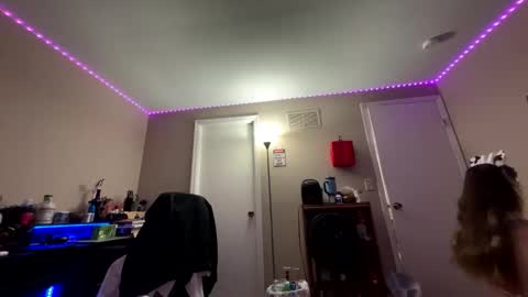 Penutbuttajelllytime online show from 02-10-26, 01:53