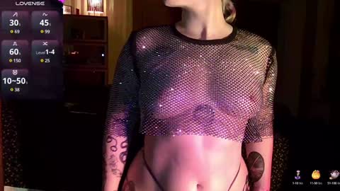 Snapshot of pepper_mills chatting on 12-08-24, 05:18 Pepper Mills online show from 12-08-24, 05:18