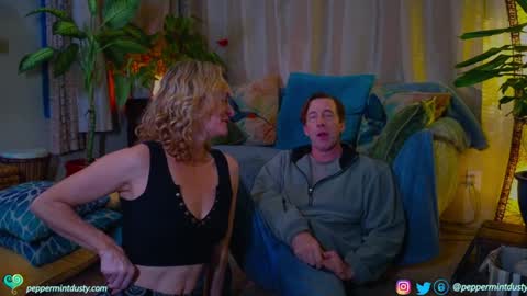 Snapshot of peppermintdusty chatting on 12-05-24, 03:04 Peppermint and Dusty  online show from 12-05-24, 03:04