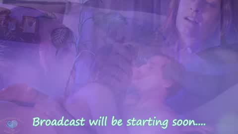 Snapshot of peppermintdusty chatting on 01-27-25, 03:47 Peppermint and Dusty  online show from 01-27-25, 03:47