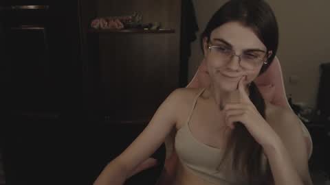 Farida online show from 02-18-25, 02:16