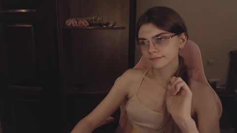 Farida online show from 02-21-25, 01:55