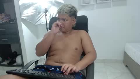 percibal_junior1 online show from 01-30-25, 05:41