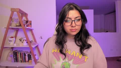 Sarah Ana Banana online show from 01-29-25, 01:48