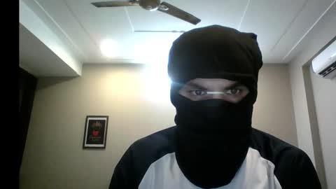 Snapshot of perfectlund chatting on 02-23-26, 03:26 loving eyes online show from 02-23-26, 03:26