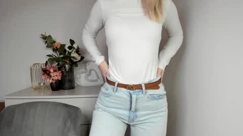 Cindy online show from 12-29-24, 10:34