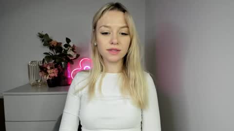 Cindy online show from 12-29-24, 01:38