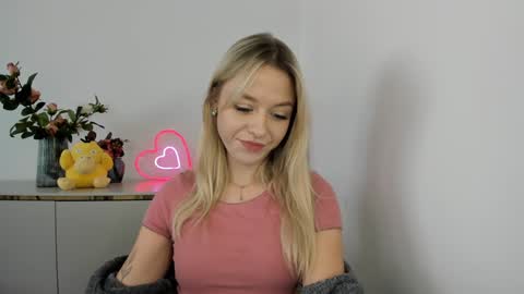 Cindy online show from 02-04-25, 09:28