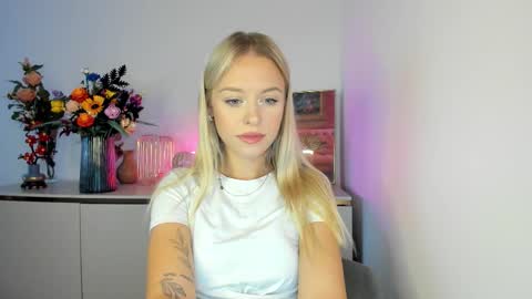 Cindy online show from 09-11-25, 05:29