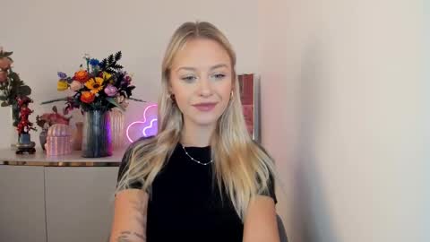 Cindy online show from 09-23-25, 05:32