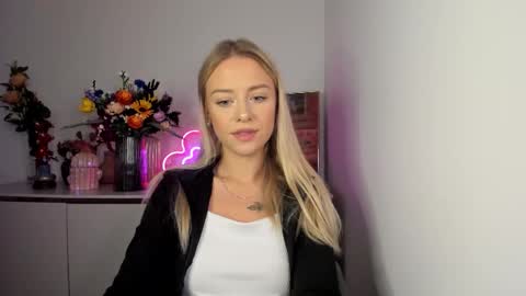 Cindy online show from 10-02-25, 05:36