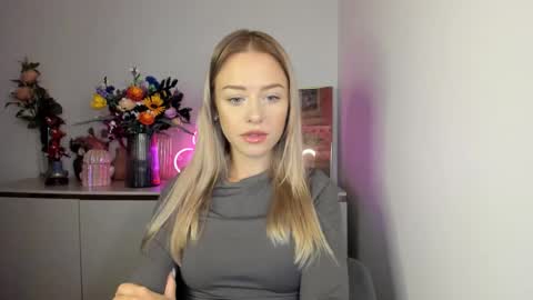 Cindy online show from 10-06-25, 05:38