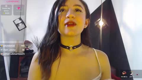 Snapshot of perla_campbell chatting on 03-03-25, 10:42 online show from 03-03-25, 10:42