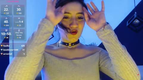 Snapshot of perla_campbell chatting on 03-04-25, 11:54 online show from 03-04-25, 11:54
