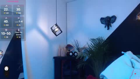 Snapshot of perla_campbell chatting on 03-07-25, 08:22 online show from 03-07-25, 08:22
