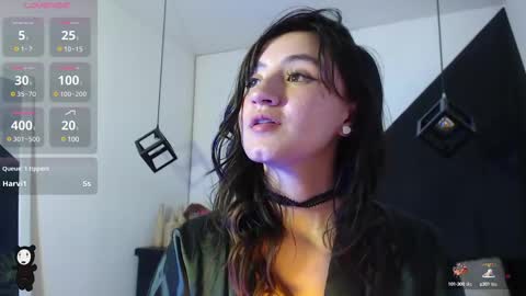 Snapshot of perla_campbell chatting on 03-12-25, 04:19 online show from 03-12-25, 04:19