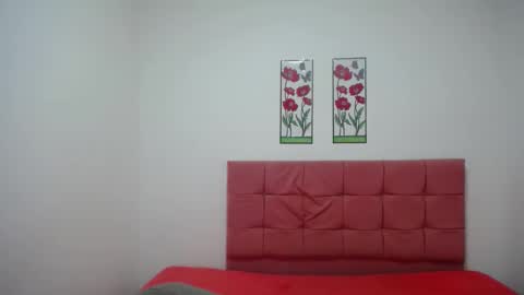 Snapshot of perla_hot99 chatting on 12-23-24, 02:28 perla online show from 12-23-24, 02:28