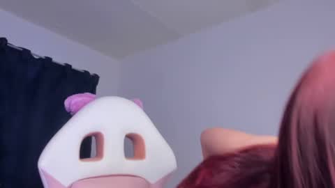 Snapshot of perlaa7 chatting on 12-19-24, 03:07 Perla online show from 12-19-24, 03:07