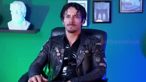 andres    online show from 01-30-25, 04:02