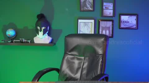 andres    online show from 03-07-25, 12:23