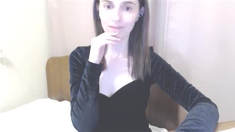 Snapshot of persephonex chatting on 11-01-25, 11:29 persephonex online show from 11-01-25, 11:29
