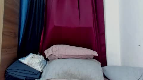 Snapshot of persia2ferrer chatting on 01-15-25, 06:01 persia online show from 01-15-25, 06:01