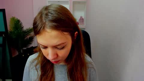 horror flying on the wings of the night.... online show from 10-25-25, 10:34