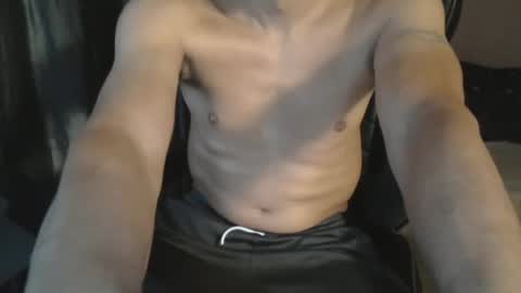 Lalo   x peruvianevil  ig peruvianevil  online show from 12-21-24, 06:41