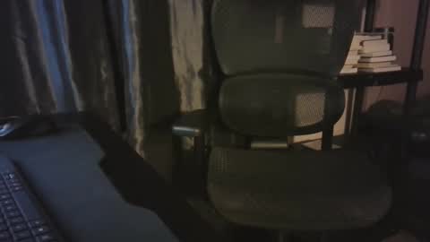 Lalo   x peruvianevil  ig peruvianevil  online show from 02-22-26, 04:57