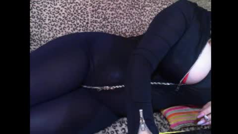 Lady K online show from 10-19-25, 10:32