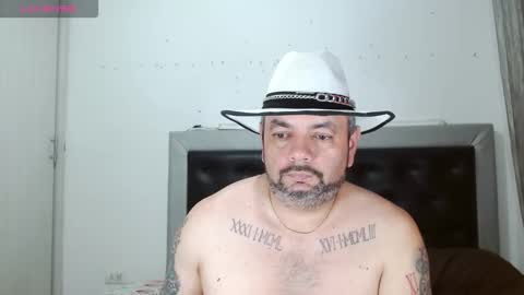 Snapshot of perverseveteranmanxxx chatting on 02-23-26, 05:27 Carlos online show from 02-23-26, 05:27