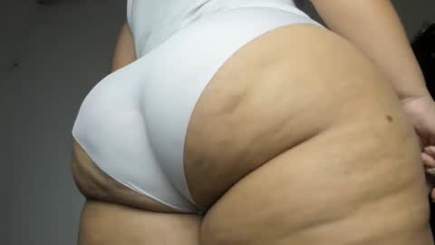  Alexandra  online show from 12-18-25, 04:46