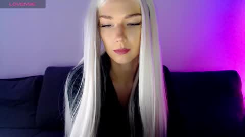 Isabella online show from 12-11-24, 10:14