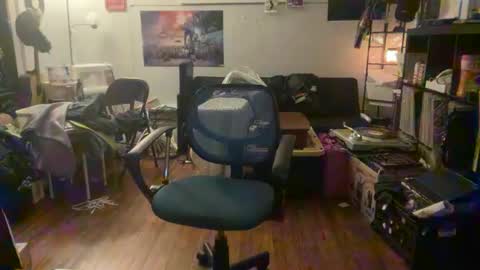 Snapshot of petehaze484617 chatting on 12-21-24, 11:56 Pete Haze online show from 12-21-24, 11:56