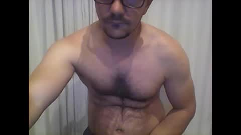 Snapshot of peter_7776 chatting on 02-23-25, 04:39 peter online show from 02-23-25, 04:39