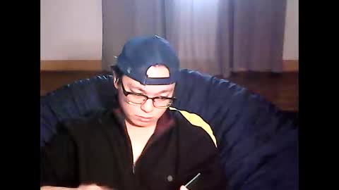 Snapshot of peter_p1999 chatting on 11-09-25, 06:23 peter p online show from 11-09-25, 06:23