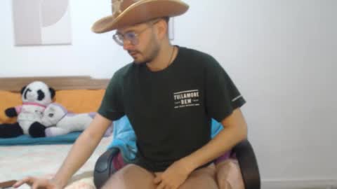 FELIPE online show from 10-10-25, 11:09