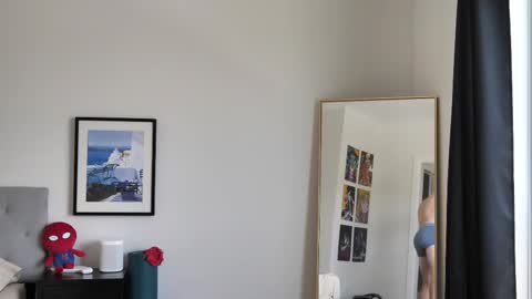 Peter Parker online show from 09-12-25, 05:57