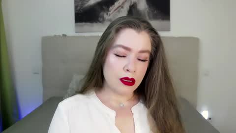 Snapshot of petersemily chatting on 02-23-25, 02:14 Peters Emily online show from 02-23-25, 02:14