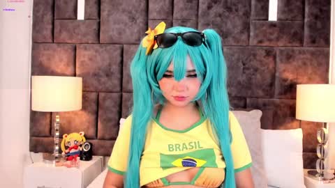 Snapshot of petit_rosseowo chatting on 12-03-24, 05:23 Im Rosse but u can call me Rossie or Rosita . online show from 12-03-24, 05:23