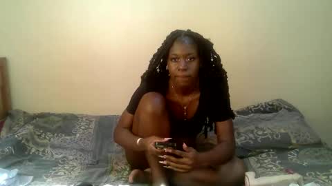 Anya online show from 11-10-25, 12:04