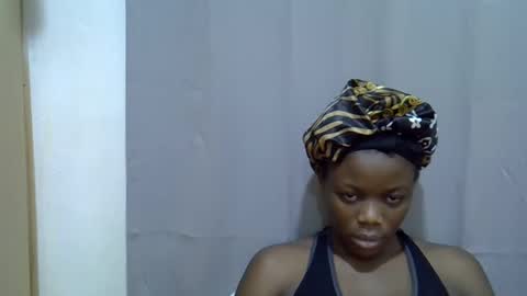 petite_melan online show from 09-30-25, 03:33
