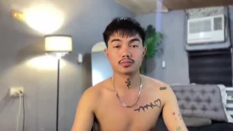 Snapshot of petiteasianx chatting on 01-07-26, 11:12 Vrin online show from 01-07-26, 11:12