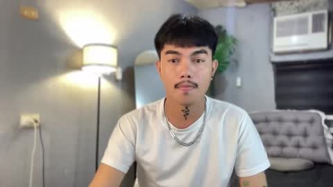 Snapshot of petiteasianx chatting on 01-08-26, 07:16 Vrin online show from 01-08-26, 07:16