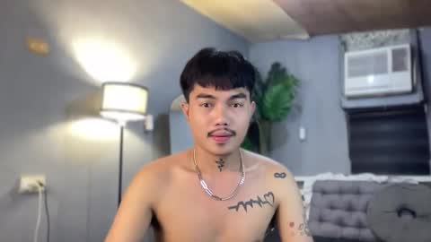 Snapshot of petiteasianx chatting on 01-09-26, 09:45 Vrin online show from 01-09-26, 09:45