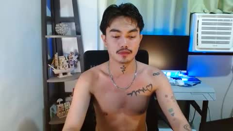 Snapshot of petiteasianx chatting on 02-17-26, 12:23 Vrin online show from 02-17-26, 12:23